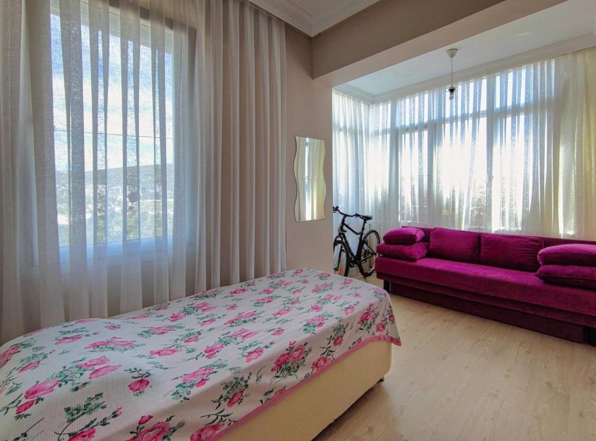 Enjoy The Cesme Bed & Breakfast Bagian luar foto
